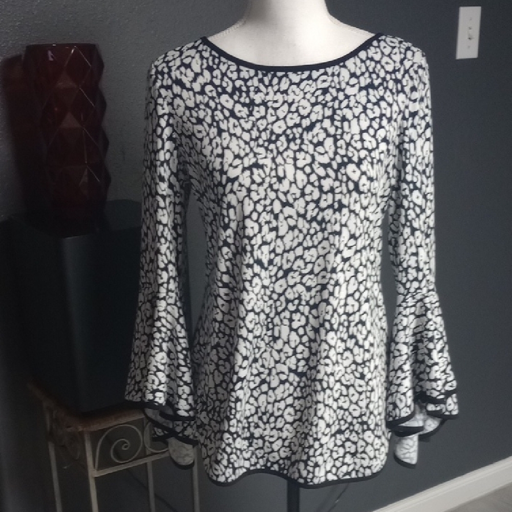 Coco Bianco Black and White Top